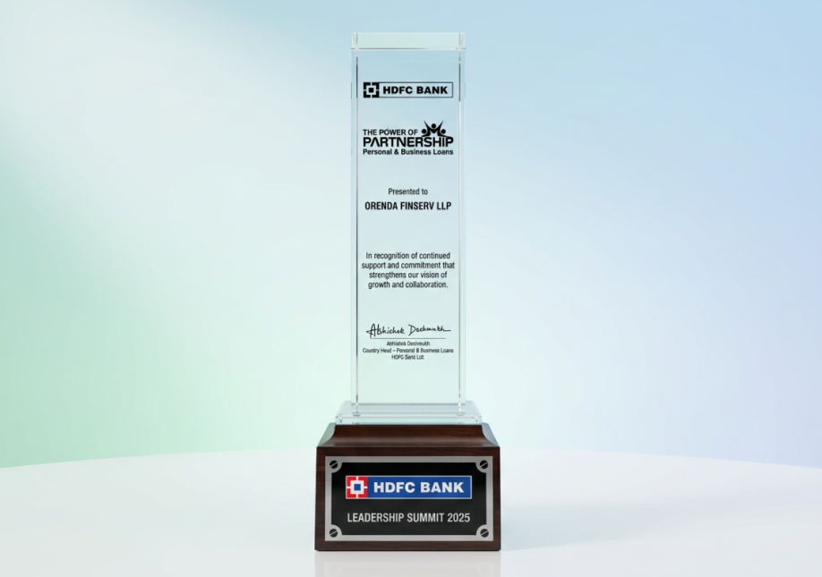 Honoured by HDFC Bank at its Leadership Summit 2025 for partnership excellence in personal & business loans.