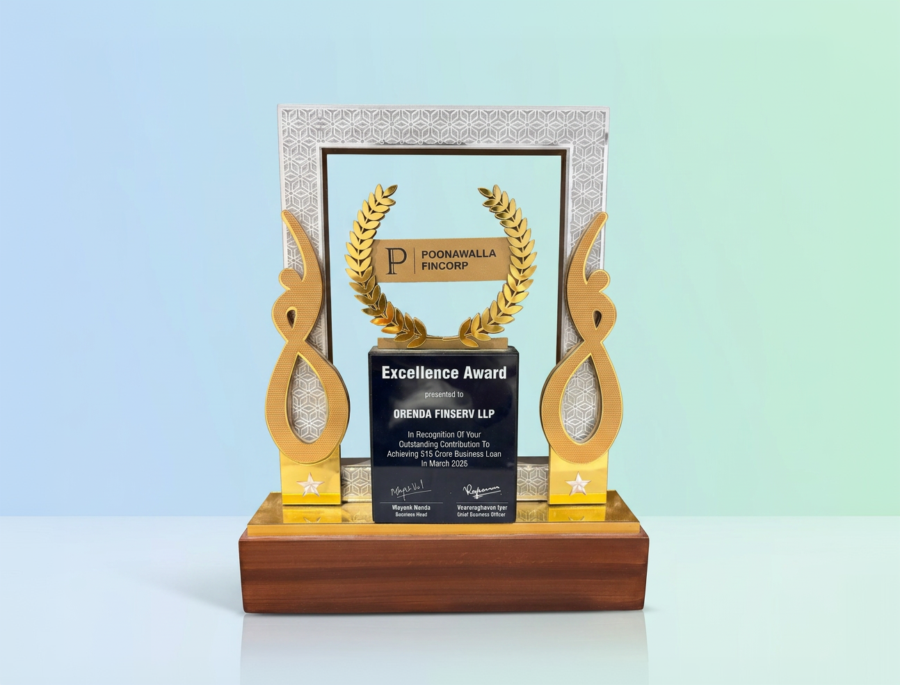 Excellence Award from Poonawalla Fincorp for achieving ₹515 Crore in business loans (March 2025).